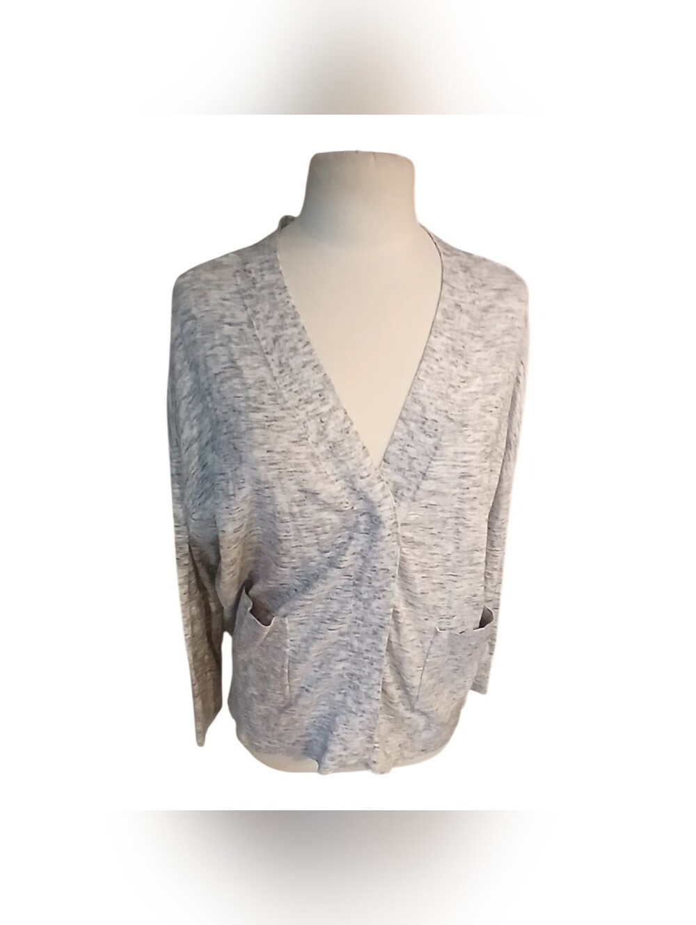 CAbi Snap Button Marble Gray Knit Cardigan Size M Slouchy Style - Picture 2 of 10